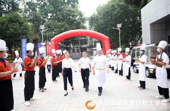 人才,养成,合作,单位,北京,眉州,东坡,厨师长,来校,授课