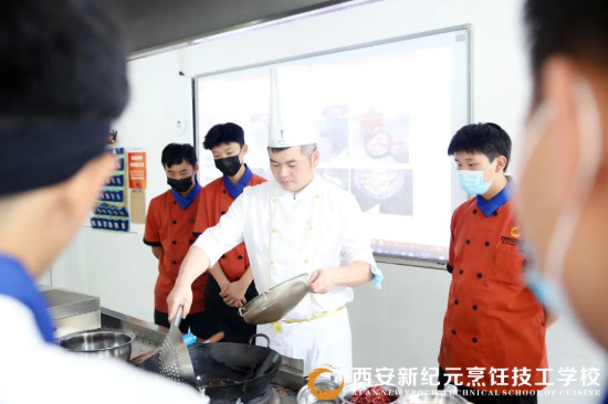 人才,养成,合作,单位,北京,眉州,东坡,厨师长,来校,授课