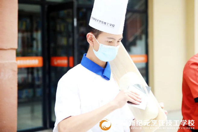 新纪元杯,烹饪,大赛,备战,一场,面的,艺术表演,