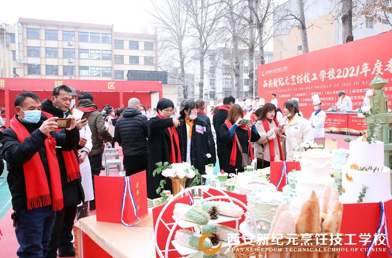 我校,圆满,举办,家校共携手,谱写,新篇章,家长,见面会,美